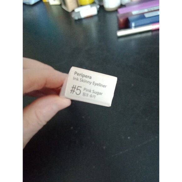 #5 pink sugar INK Skinny eyeliner Peripera - Picture 3 of 5